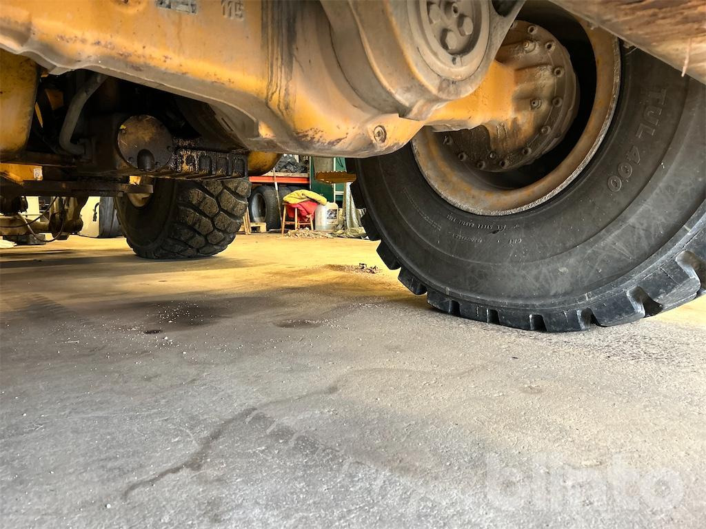 Wiellader Volvo L110F med skopa