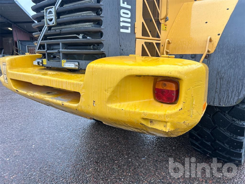 Wiellader Volvo L110F med skopa