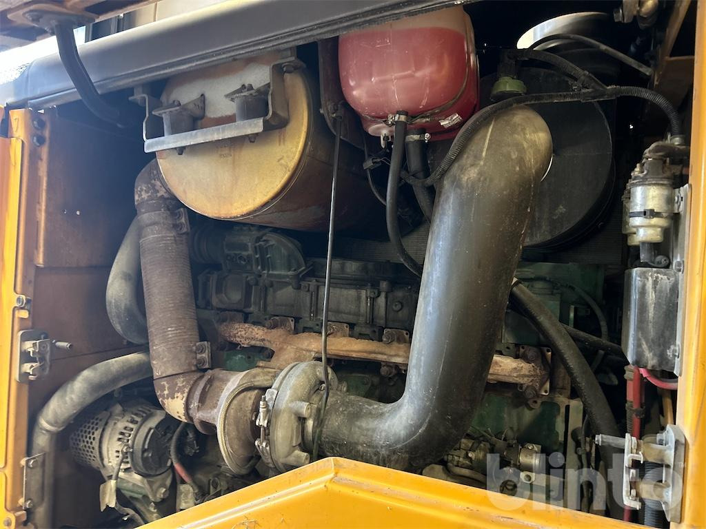 Wiellader Volvo L110F med skopa