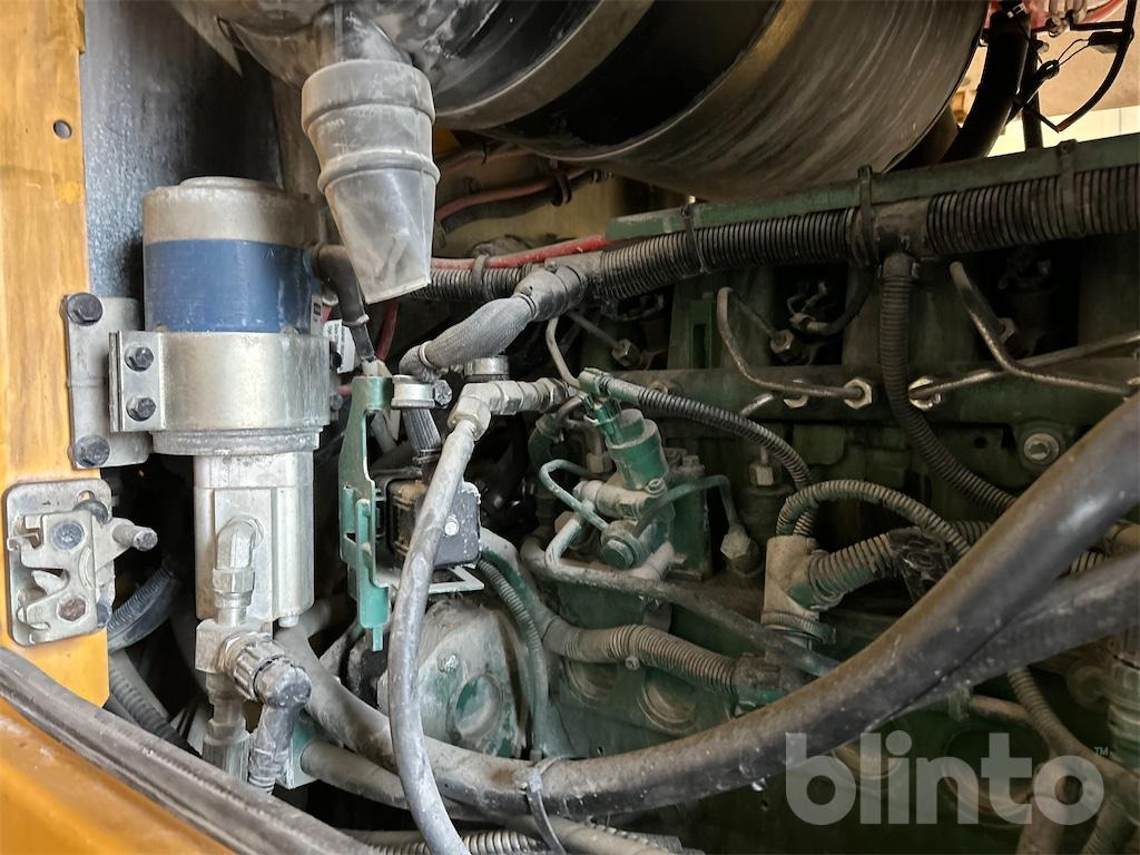 Wiellader Volvo L110F med skopa