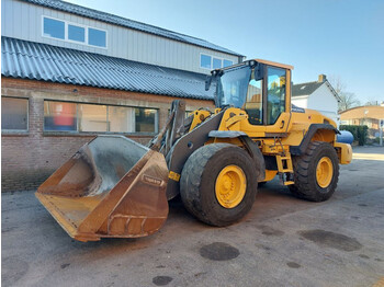 Volvo L110G - wiellader