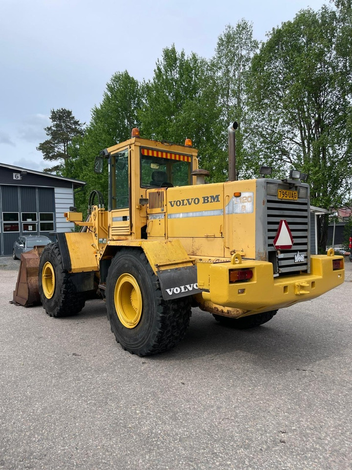 Wiellader Volvo L120B