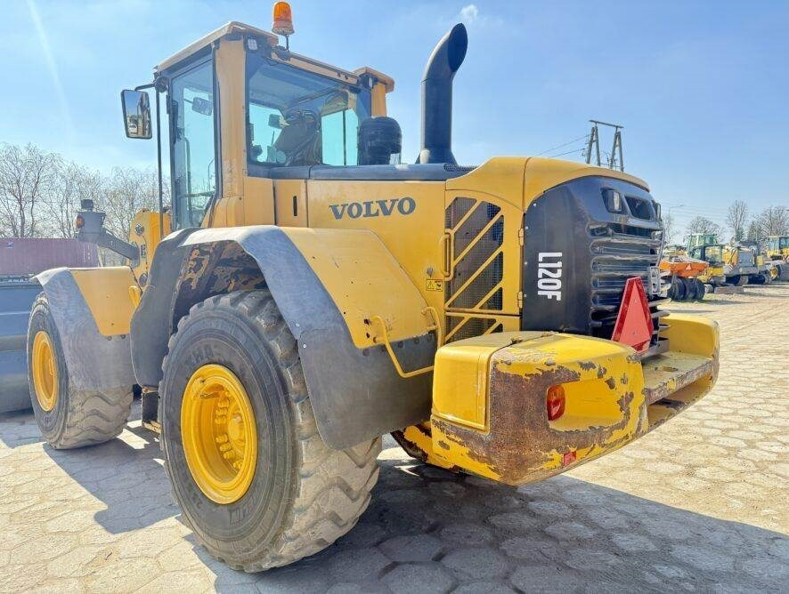 Wiellader Volvo L120F