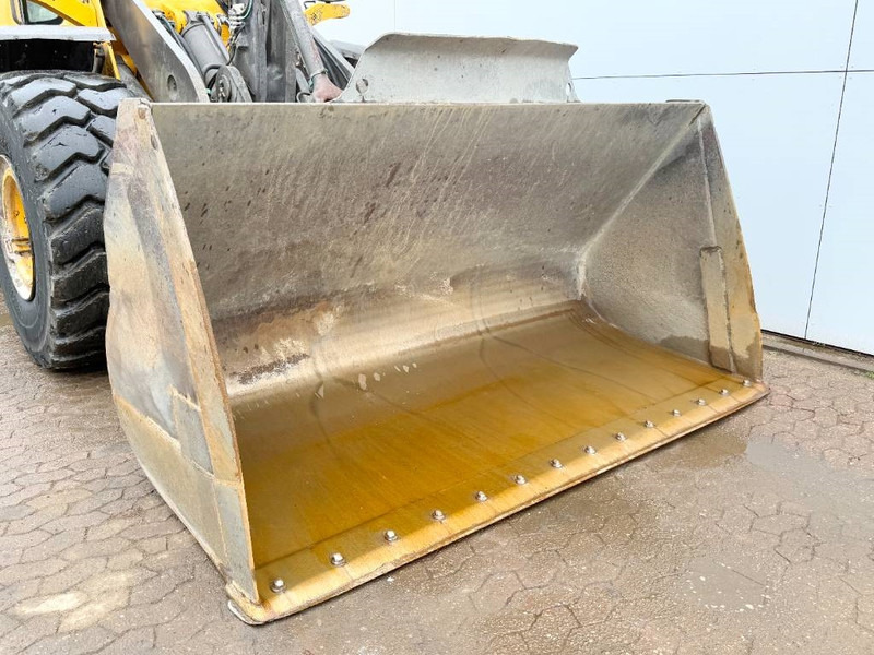 Wiellader Volvo L120G - 3rd Function / Quick Coupler / Auto Lube