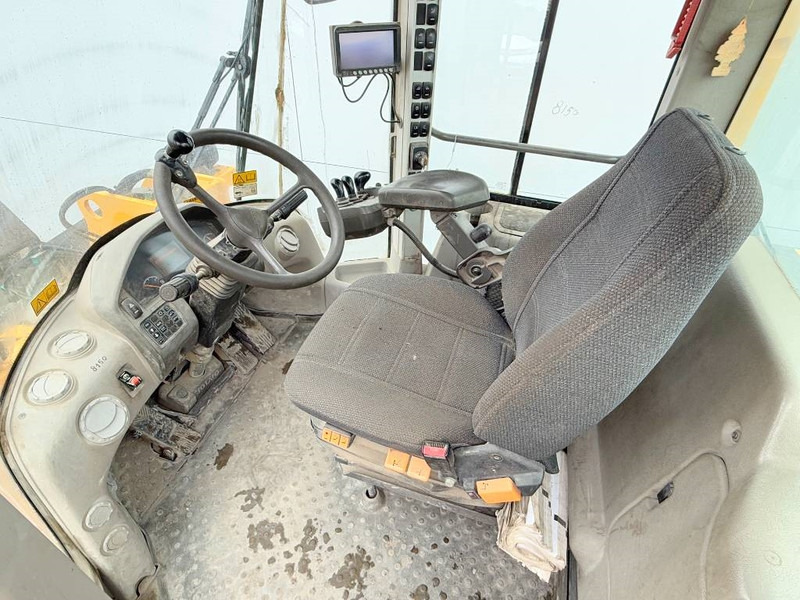 Wiellader Volvo L120G - 3rd Function / Quick Coupler / Auto Lube