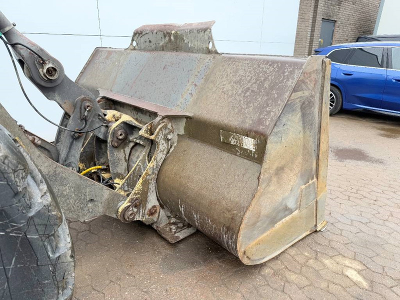 Wiellader Volvo L120G - 3rd Function / Quick Coupler / Auto Lube