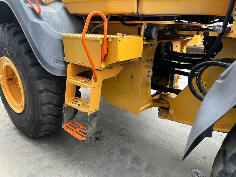 Wiellader Volvo L120H - 3rd Valve - Weight System