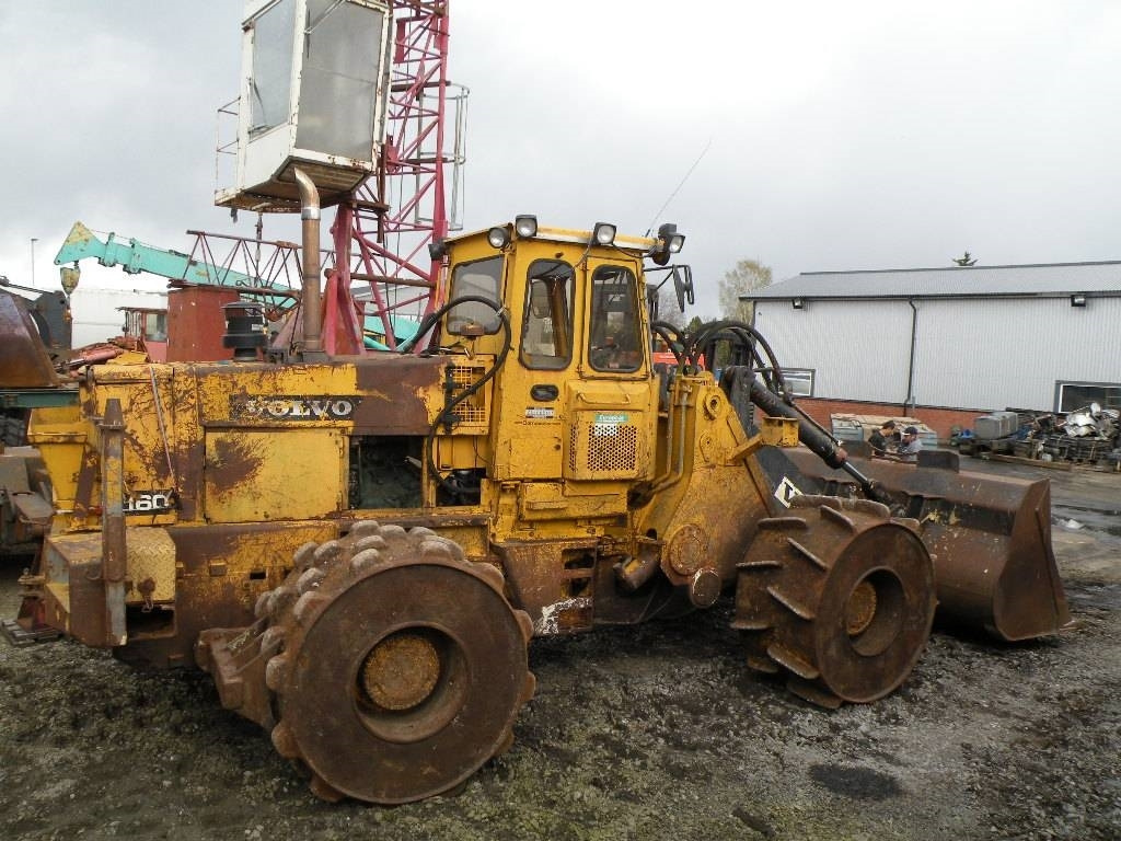 Wiellader Volvo L160 COMPACTOR