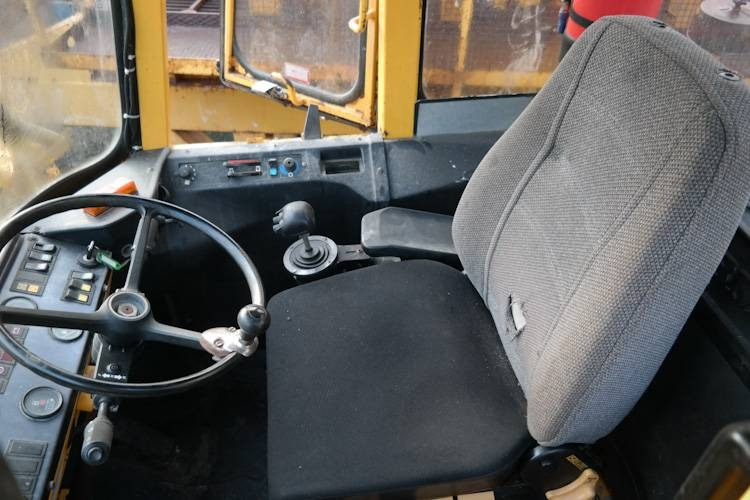 Wiellader Volvo L160 COMPACTOR