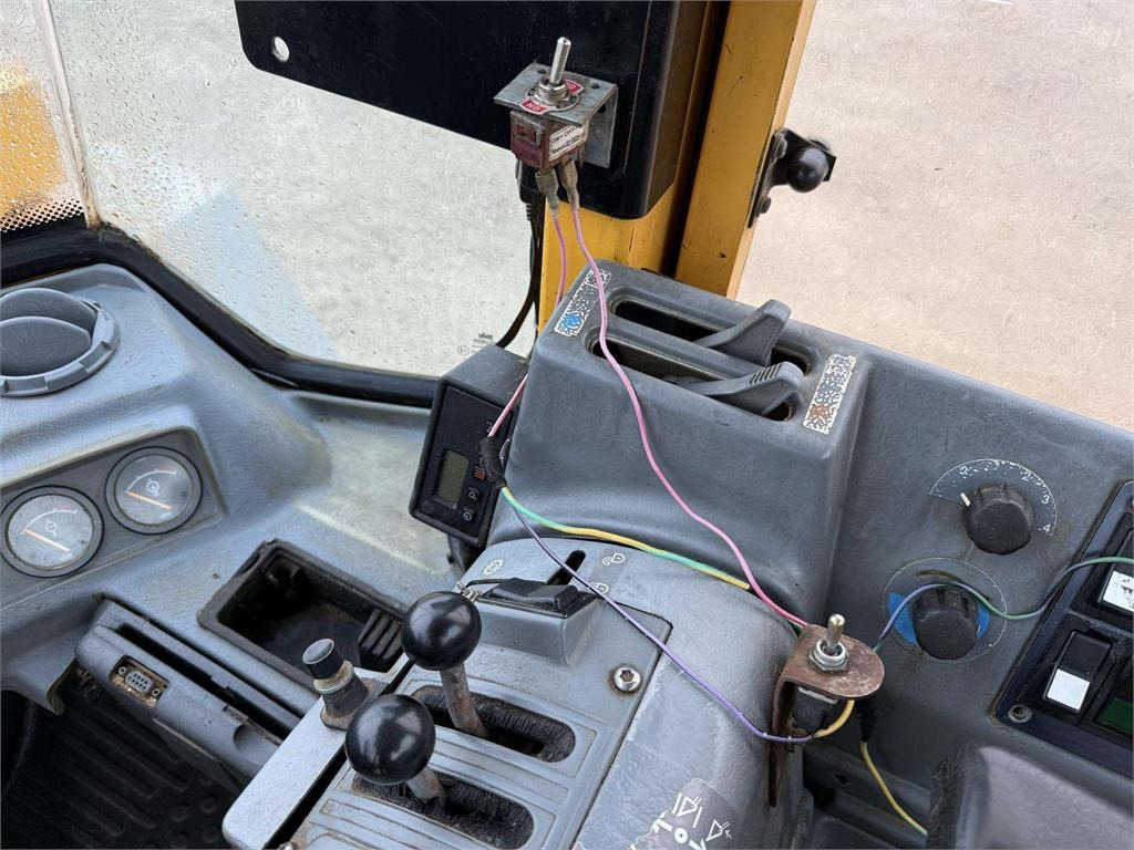 Wiellader Volvo L180C quick coupler