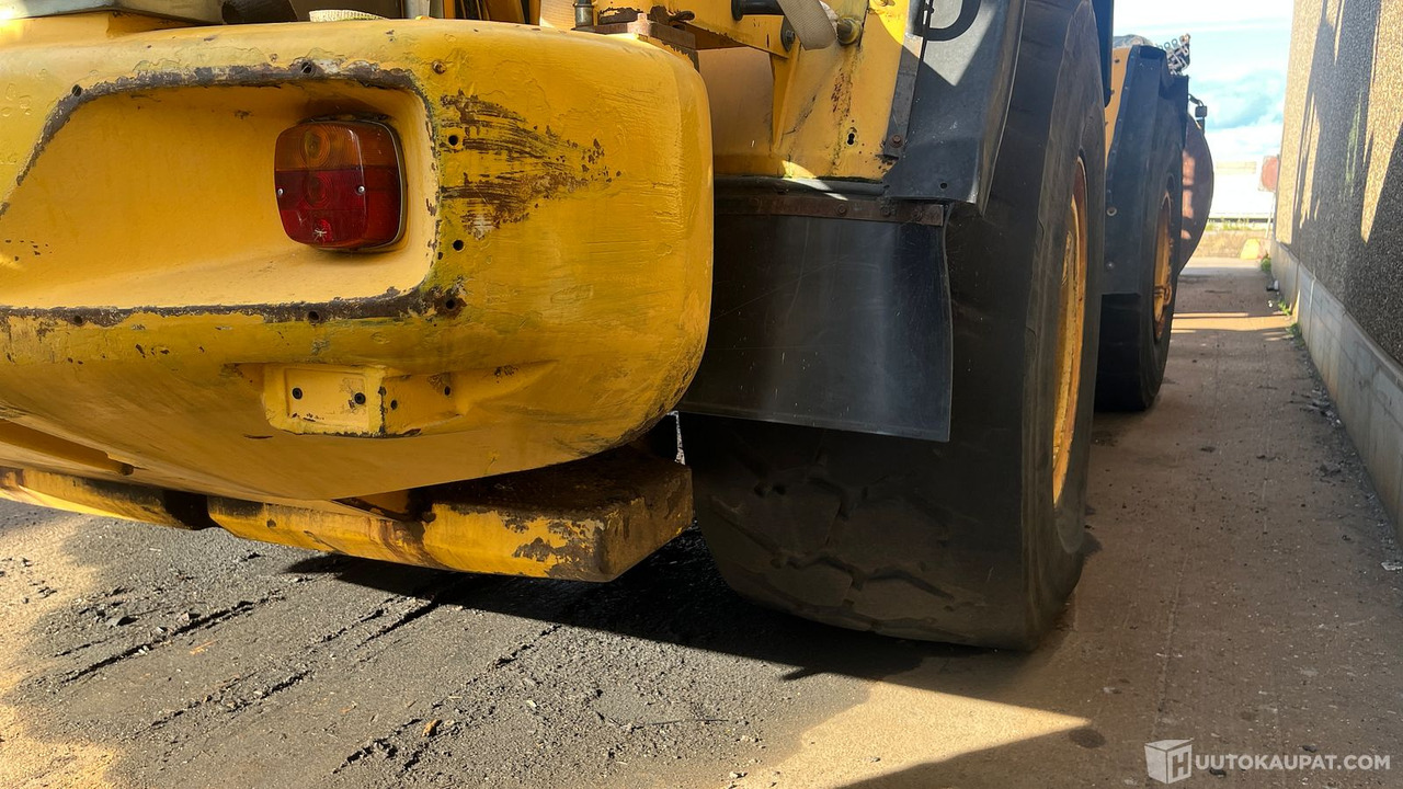 Wiellader Volvo L180F Highlift, Hamina