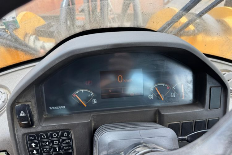 Wiellader Volvo L180G