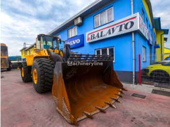 Volvo L220E - Wiellader