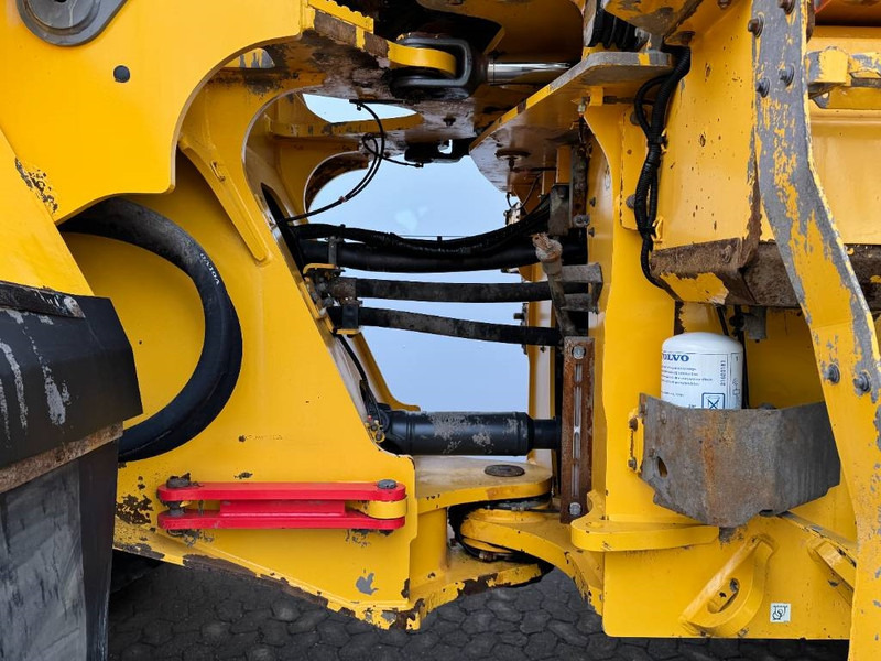 Wiellader Volvo L220H - Dutch Machine / CDC Steering