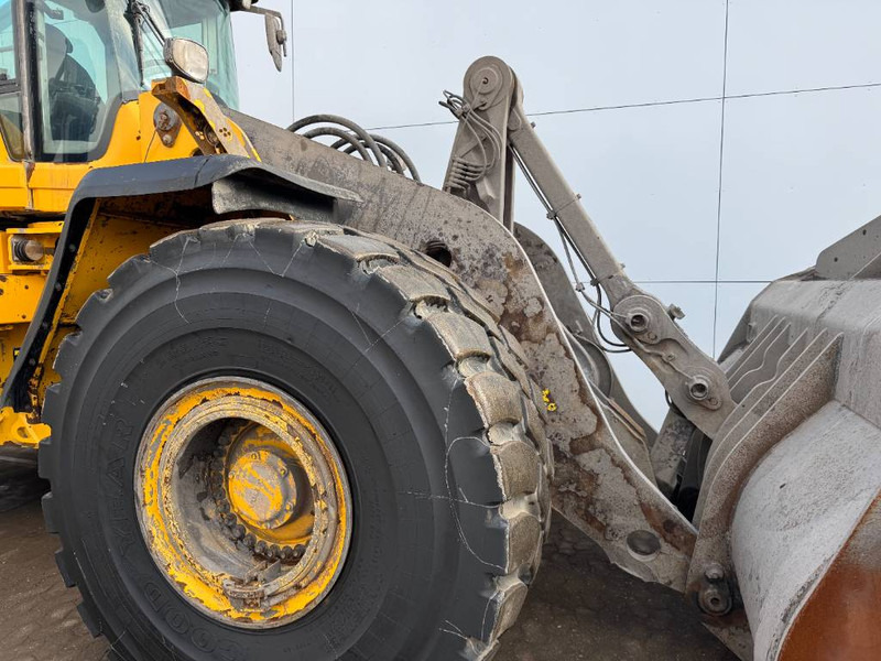 Wiellader Volvo L220H - Dutch Machine / CDC Steering / Auto Lube