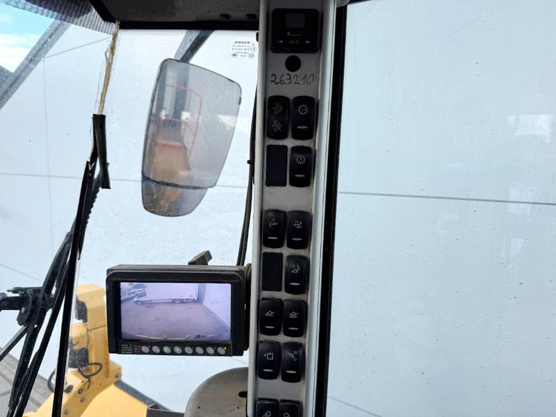 Wiellader Volvo L220H - German Machine / 3rd Function