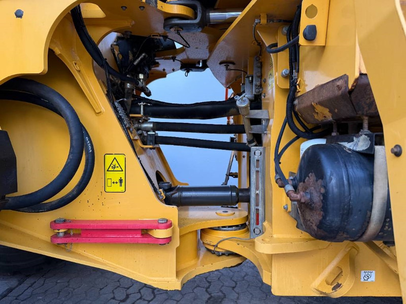 Wiellader Volvo L220H - German Machine / 3rd Function