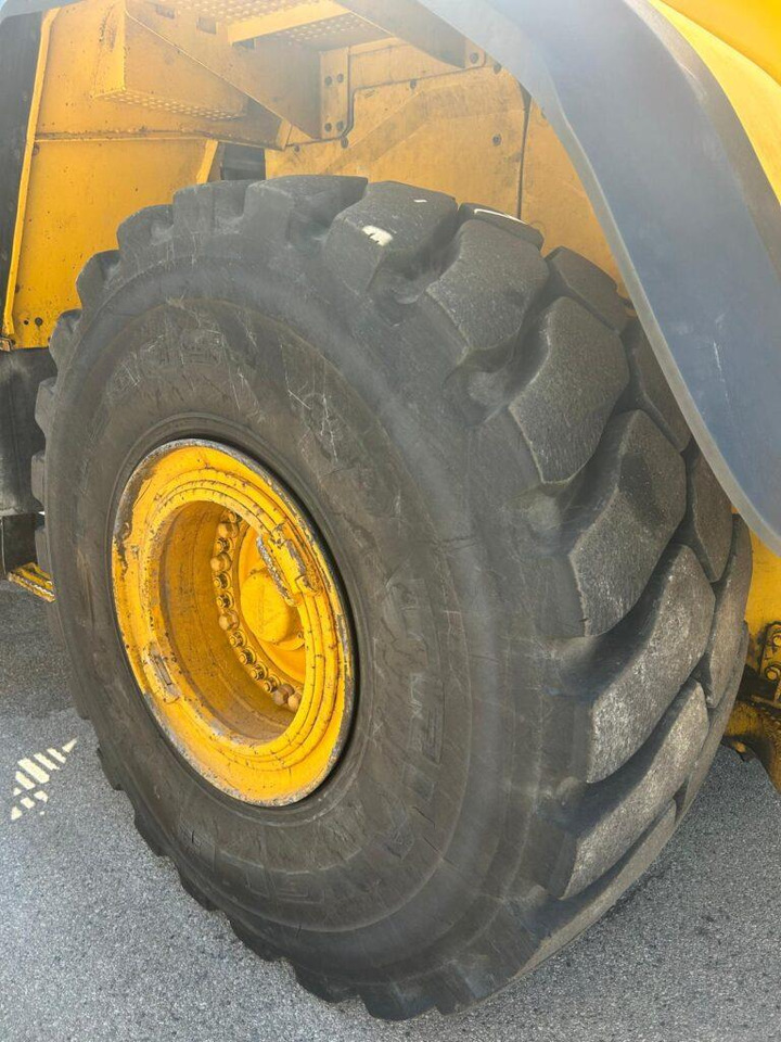 Wiellader Volvo L250G