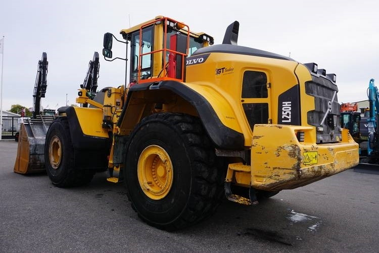 Wiellader Volvo L250H