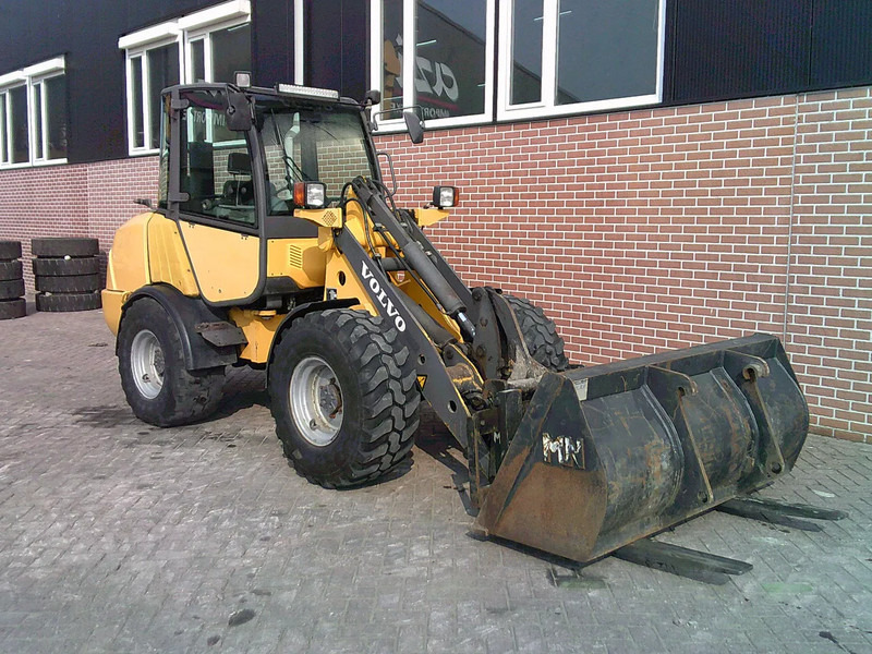 Wiellader Volvo L25B