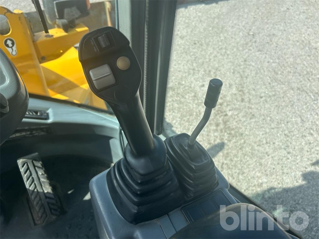 Wiellader Volvo L30B Pro -  3 Redskap & Hjul
