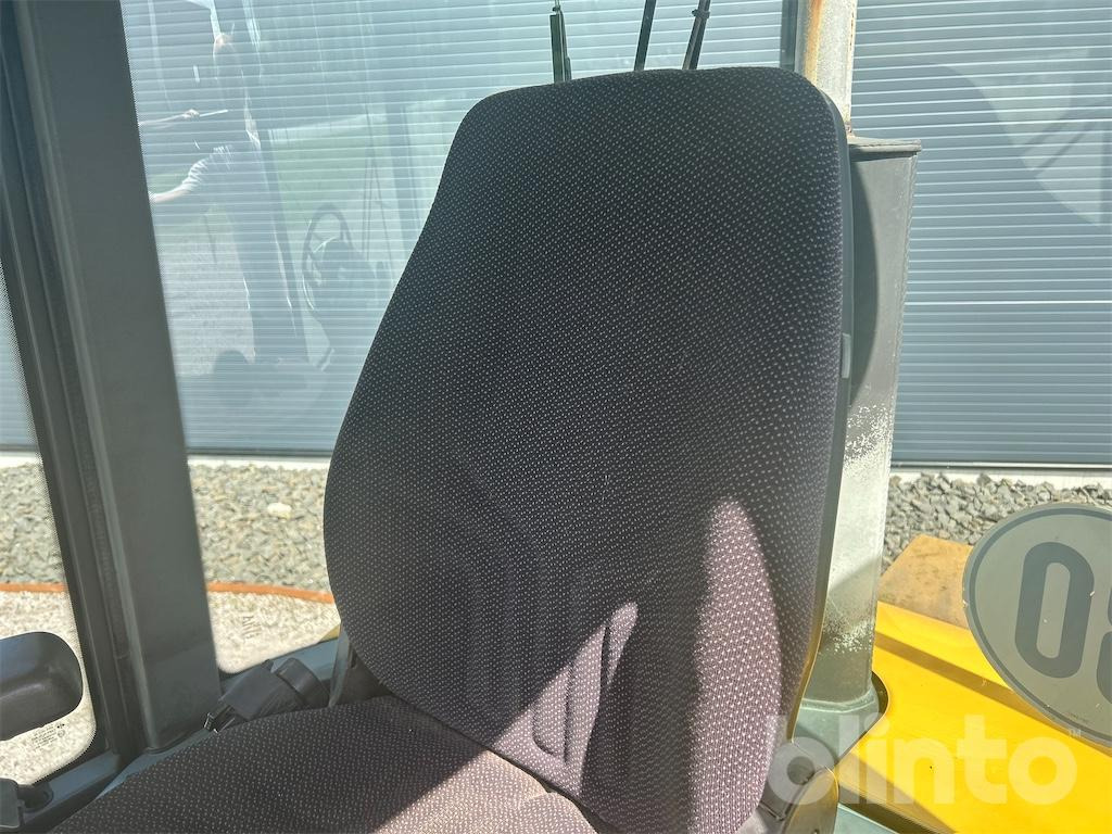 Wiellader Volvo L30B Pro -  3 Redskap & Hjul