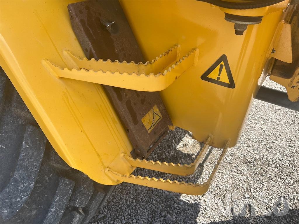Wiellader Volvo L30B Pro -  3 Redskap & Hjul