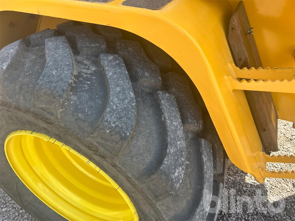 Wiellader Volvo L30B Pro -  3 Redskap & Hjul