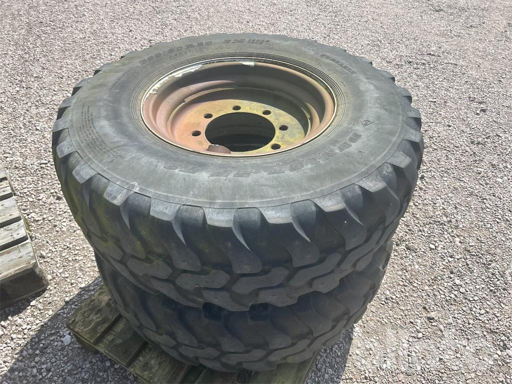 Wiellader Volvo L30B Pro -  3 Redskap & Hjul