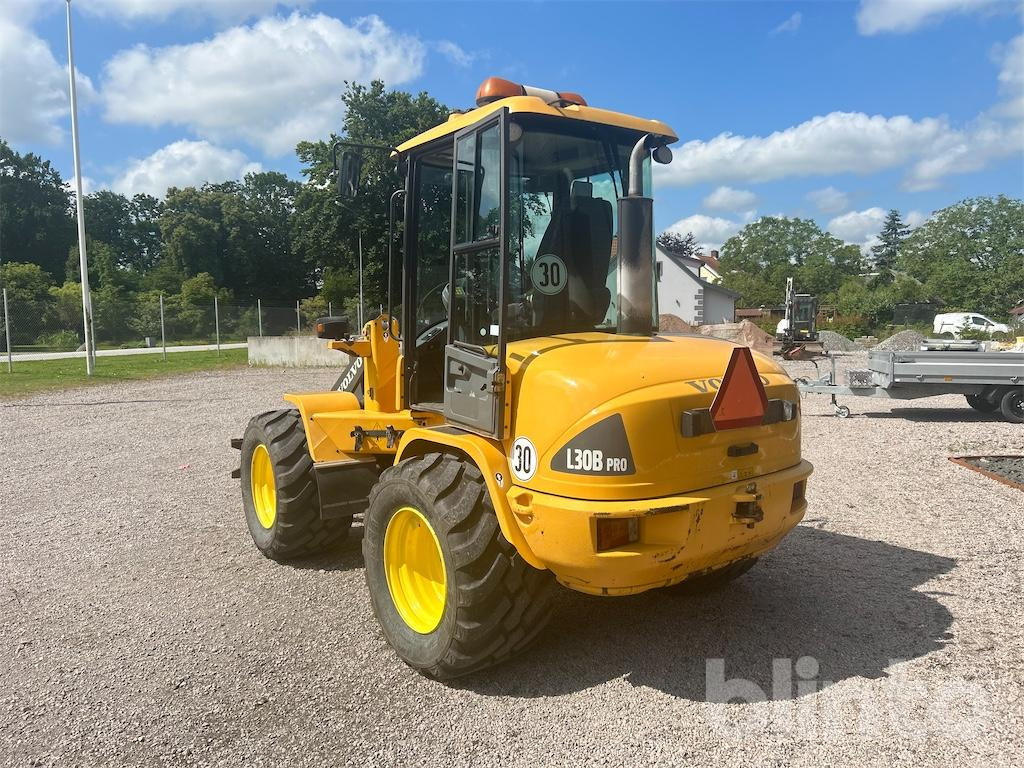 Wiellader Volvo L30B Pro -  3 Redskap & Hjul