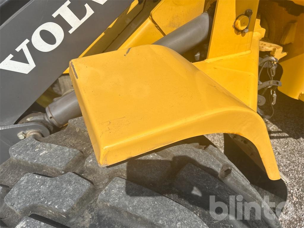 Wiellader Volvo L30B Pro -  3 Redskap & Hjul