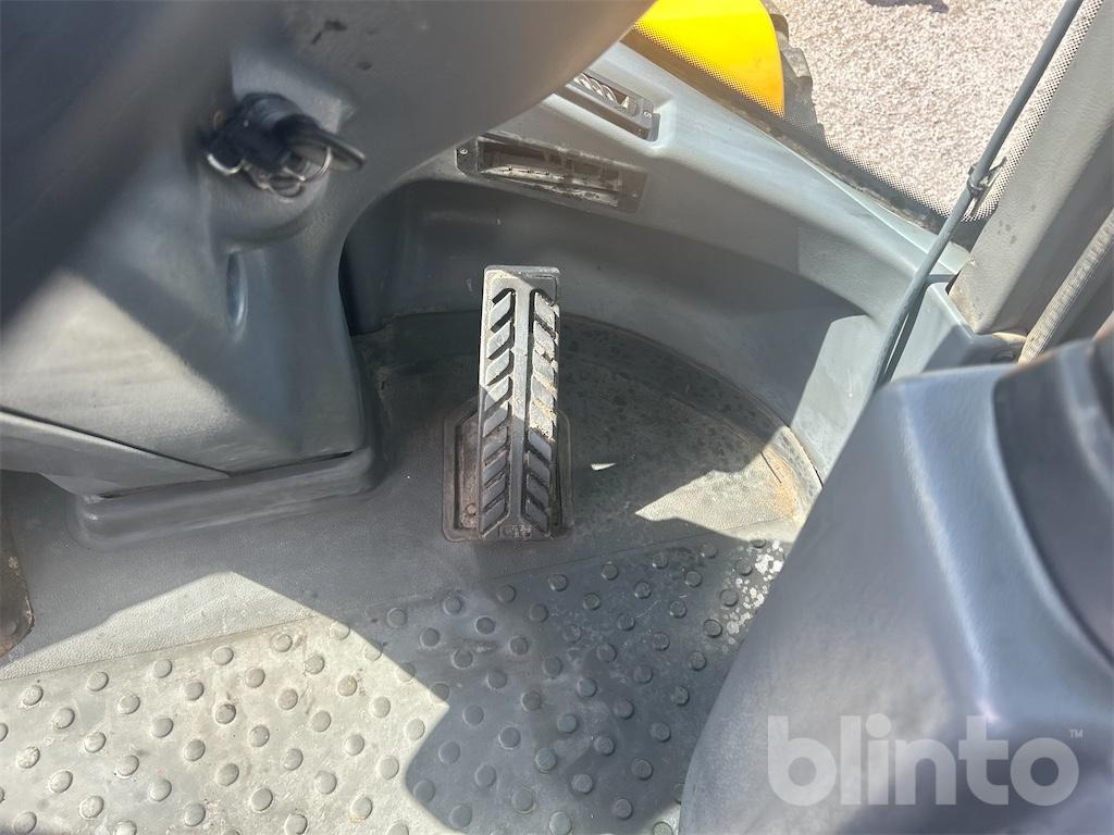 Wiellader Volvo L30B Pro -  3 Redskap & Hjul