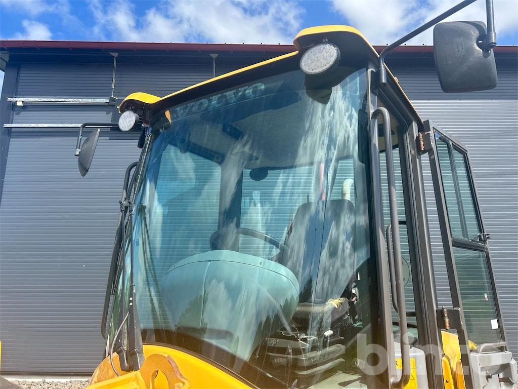 Wiellader Volvo L30B Pro -  3 Redskap & Hjul