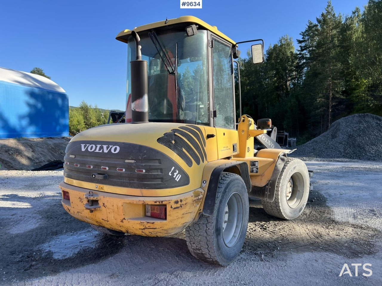 Wiellader Volvo L30Z Wheel loader with multiple attachments