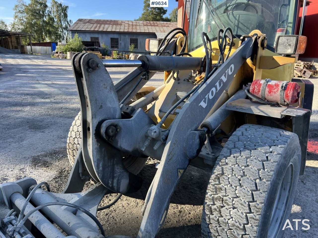 Wiellader Volvo L30Z Wheel loader with multiple attachments