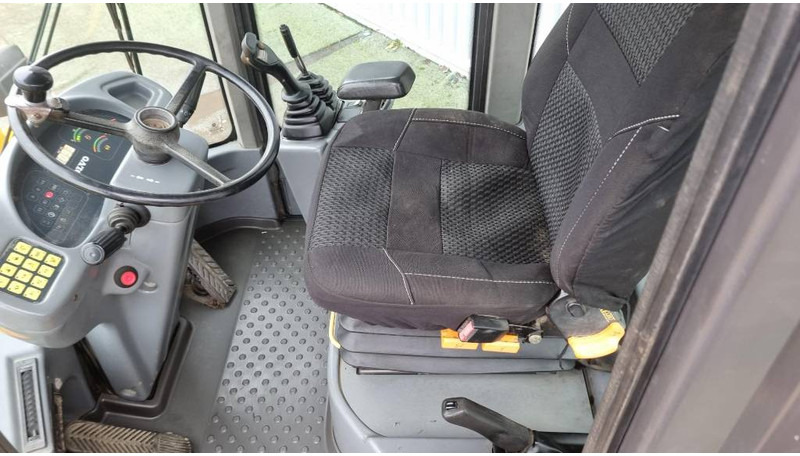 Wiellader Volvo L30 B, Hjullastare