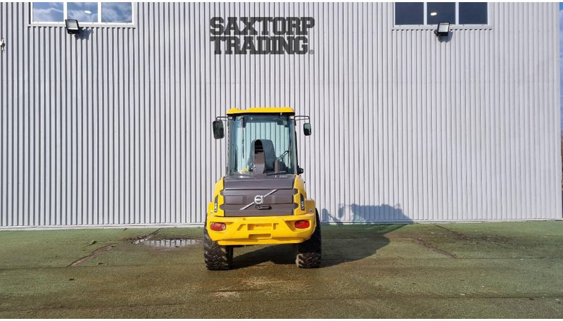Wiellader Volvo L30 G, Hullastare