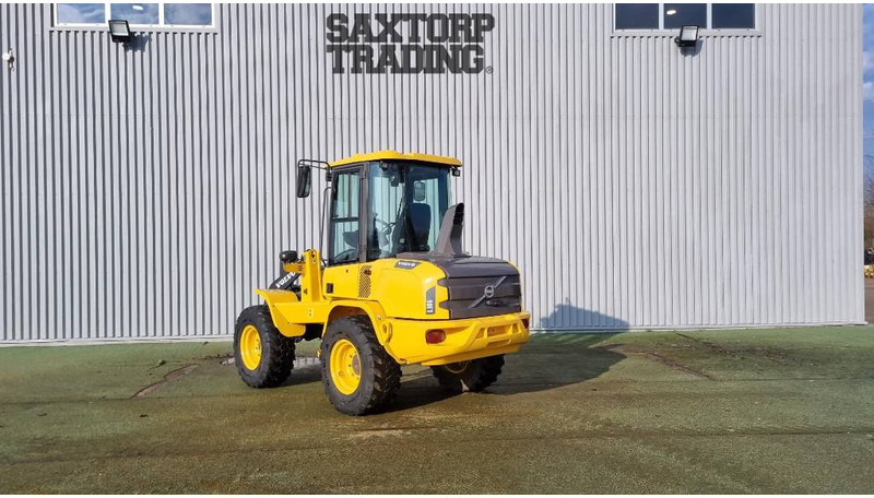 Wiellader Volvo L30 G, Hullastare