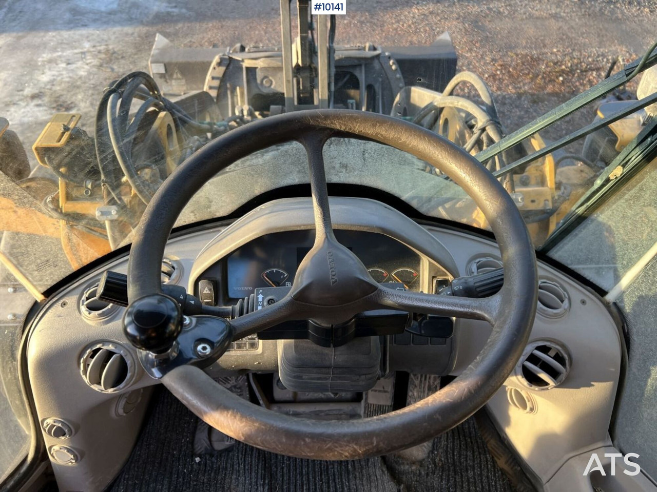 Wiellader Volvo L60F Wheel loader with tilt hitch (VIDEO)