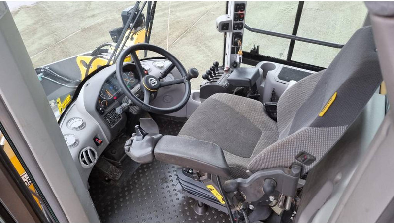 Wiellader Volvo L60H, Hjullastare