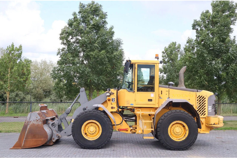 Wiellader Volvo L70E | BUCKET | QUICK COUPLER | EXTRA FUNCT | AIRCO