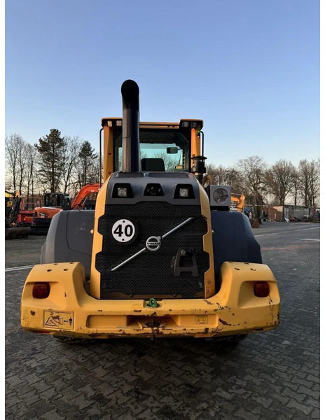 Wiellader Volvo L70G 8600 HR 2012