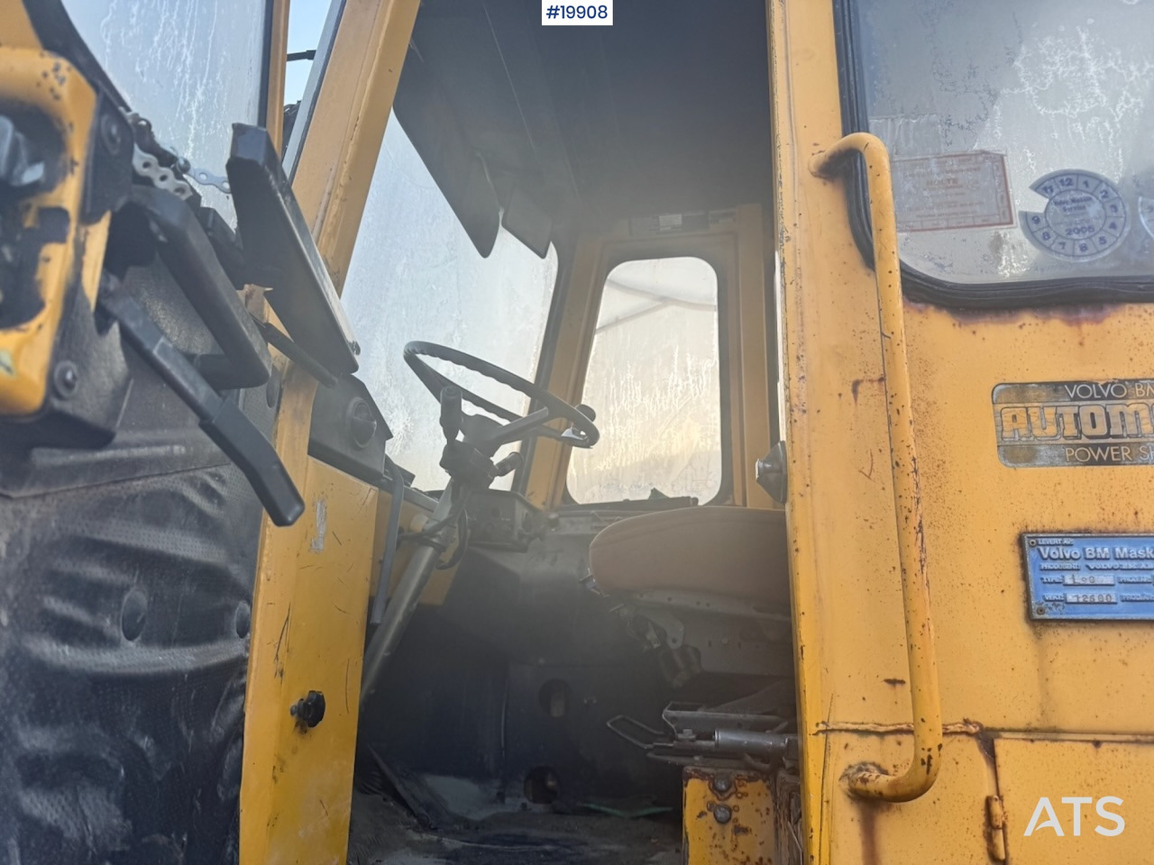 Wiellader Volvo L90