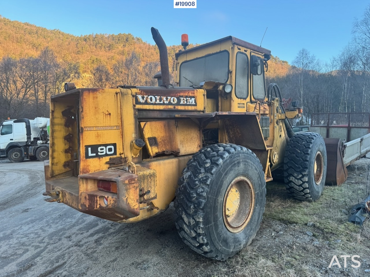 Wiellader Volvo L90