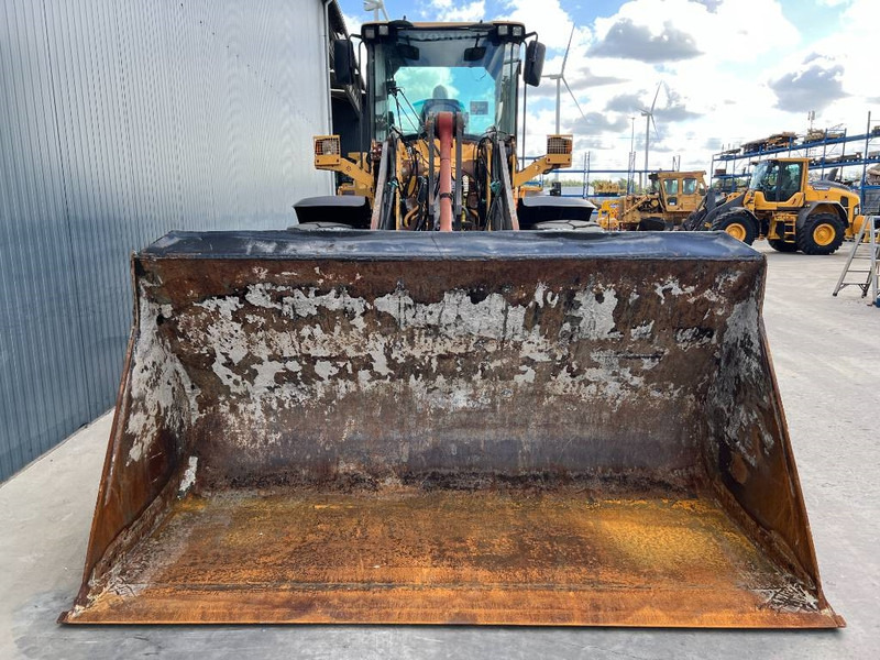 Wiellader Volvo L90F