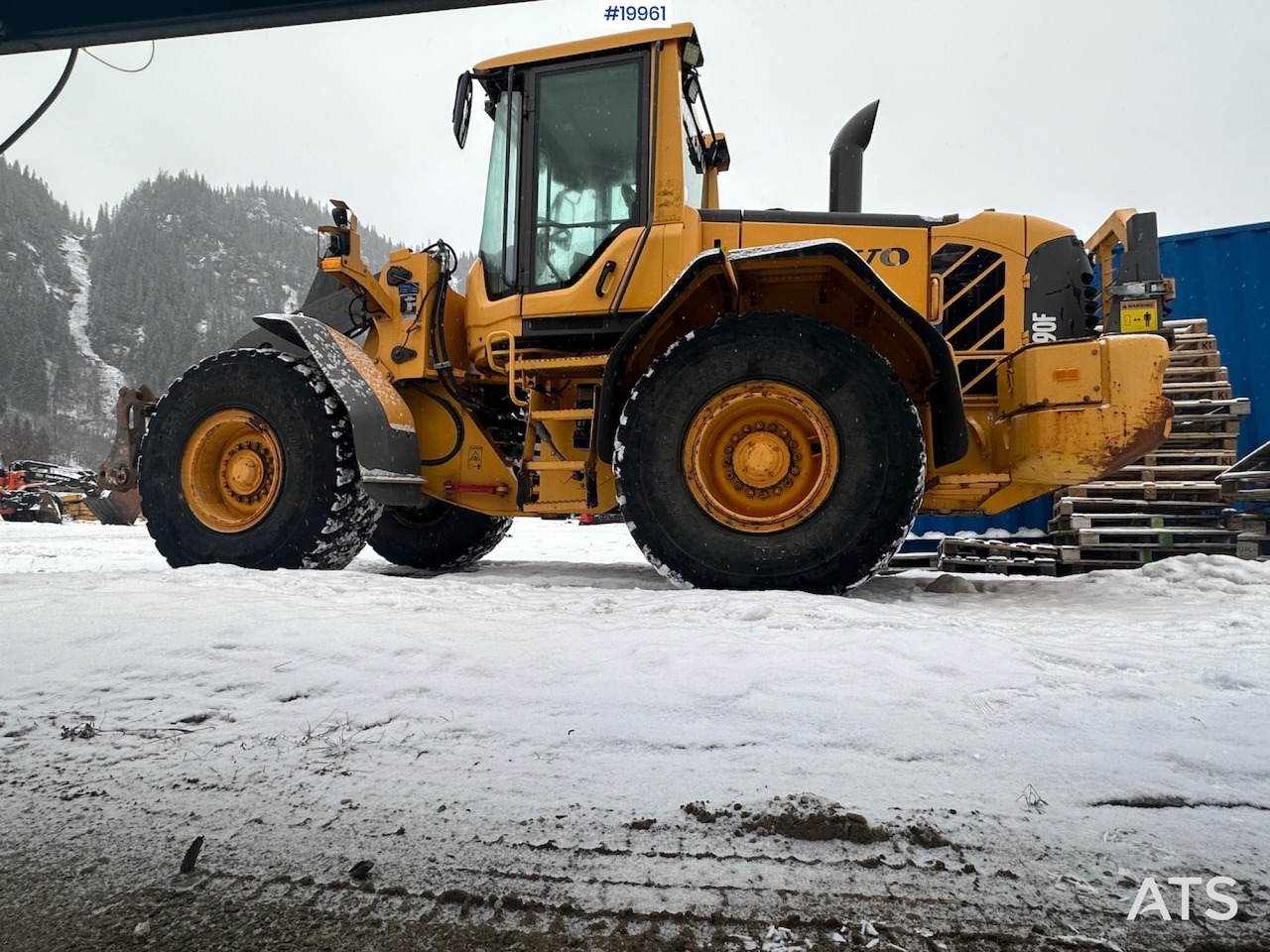 Wiellader Volvo L90F