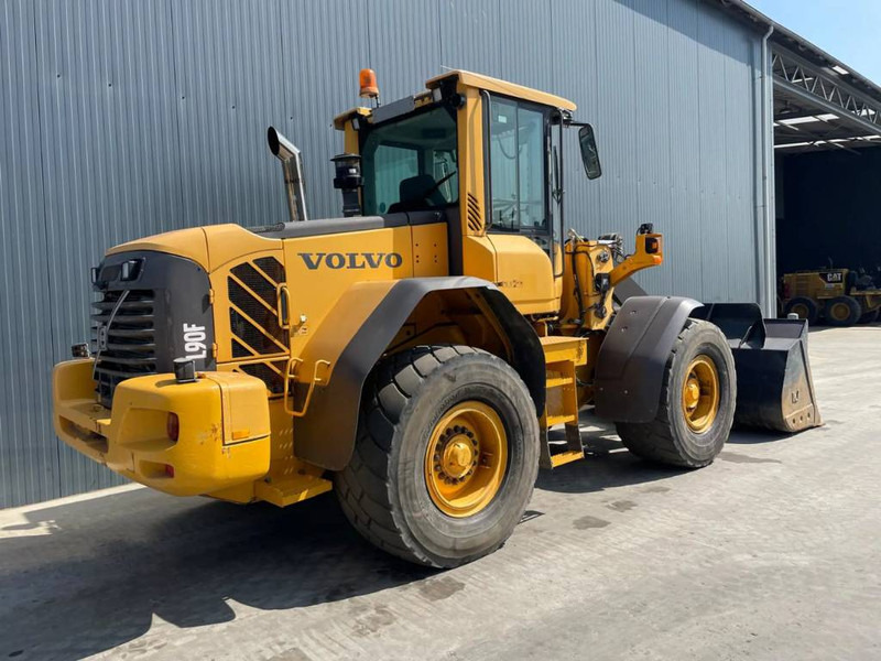Wiellader Volvo L90F - 3rd valve