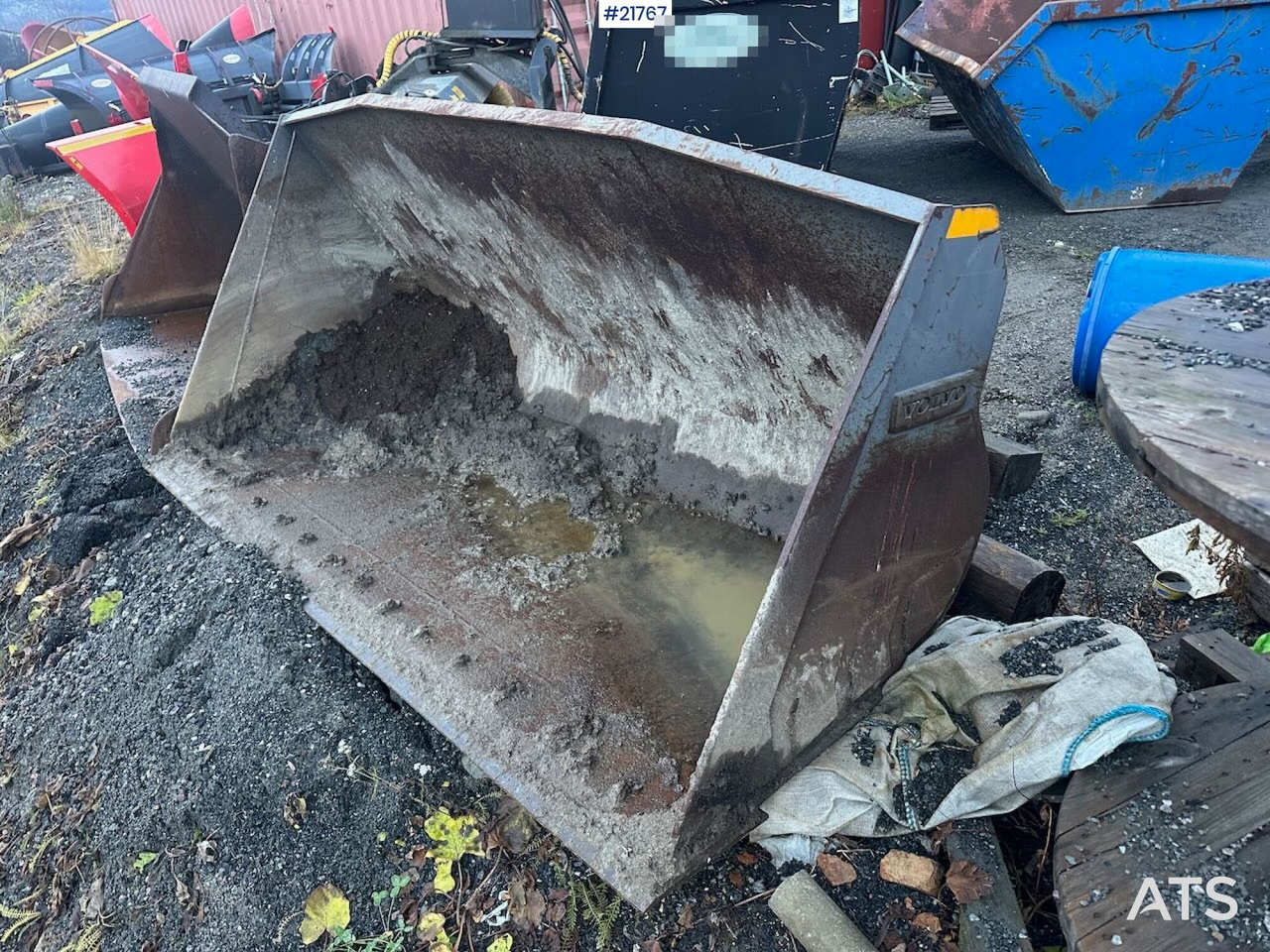 Wiellader Volvo L90F hjullaster m/ Volvo gruskuffe. SE VIDEO