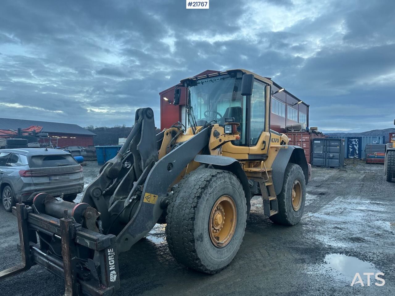 Wiellader Volvo L90F hjullaster m/ Volvo gruskuffe. SE VIDEO