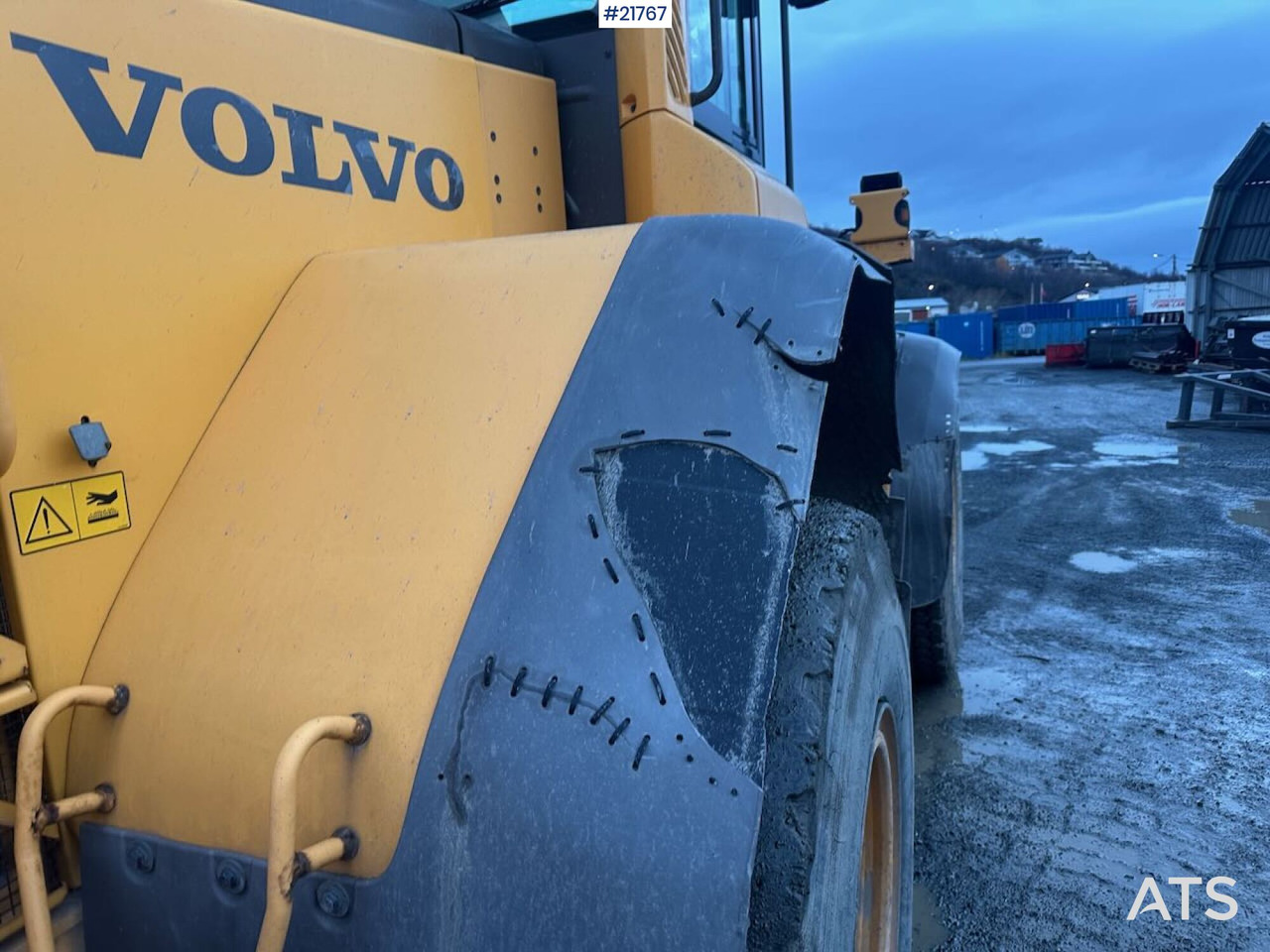 Wiellader Volvo L90F hjullaster m/ Volvo gruskuffe. SE VIDEO
